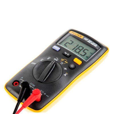 Комплект мультиметр Fluke 107 и фонарь на головной убор Fluke L205